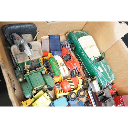 1187 - Large quantity of diecast models to include Franklin Mint Precision Models featuring 1929 Rolls Royc... 