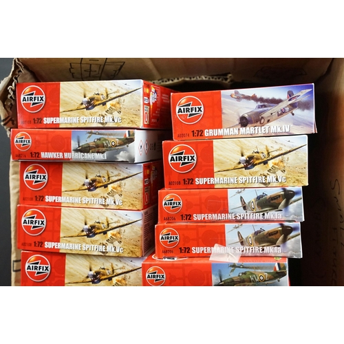 268 - 33 Boxed 1/72 scale Airfix plastic model kits to include 16 x A02108 Supermarine Spitfire Mk.Ia, 5 x... 