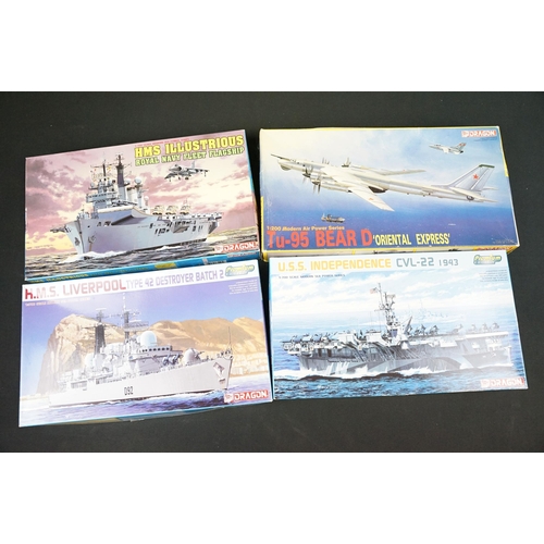 272 - 20 Boxed Dragon plastic model kits of various scale to include military planes, ships and vehicles f... 