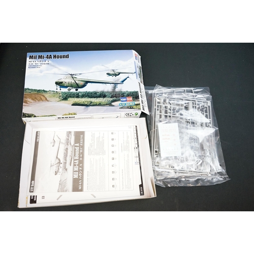 280 - 26 boxed and unbuilt plastic model kits to include 1/48 scale, 1/35 scale and 1/72 scale, featuring ... 