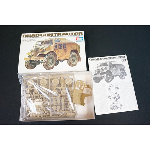 283 - Collection of 13 1/24, 1/35 and 1/72 scale boxed plastic model kits to include Airfix 155mm Howitzer... 