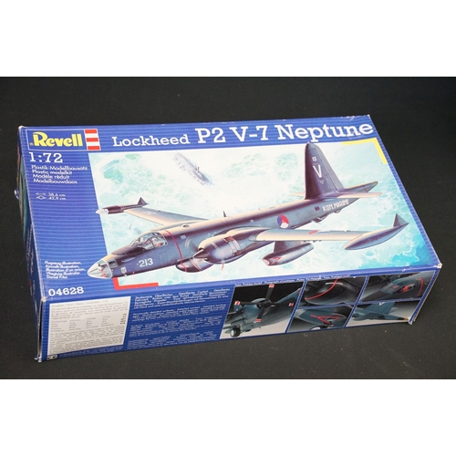 291 - Four boxed Revell 1/72 plastic military plane model kits to include 04283 B-17G Flying Fortress, 046... 