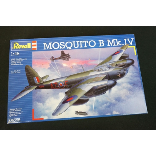 296 - 15 Boxed 1/48 Revell plastic model kits to include 04520 Consolidated PBY-5 Cataline, 04641 Chinook ... 