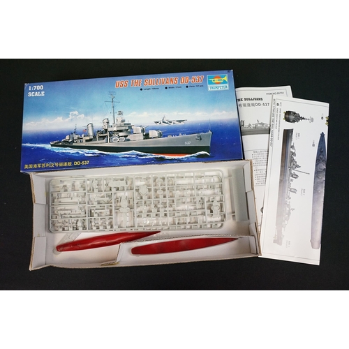 311 - 24 Boxed 1/700 Trumpeter plastic model kits to include 05732 USS Abraham Lincoln CVN-72, 05767 Germa... 