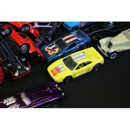 1293 - Around 550 Mattel Hot Wheels diecast models from the 1970s to 2000s featuring redline examples