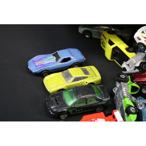 1293 - Around 550 Mattel Hot Wheels diecast models from the 1970s to 2000s featuring redline examples