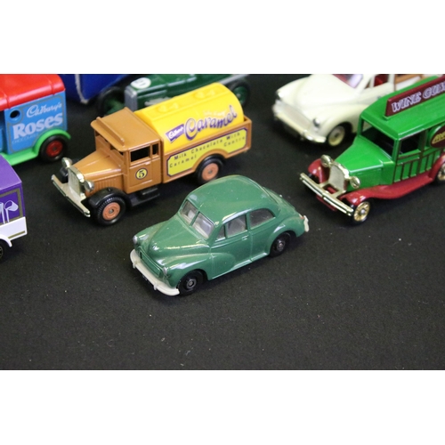 1296 - Collection of boxed & unboxed diecast models to include boxed Solido 8006 Rolls Royce with wooden st... 