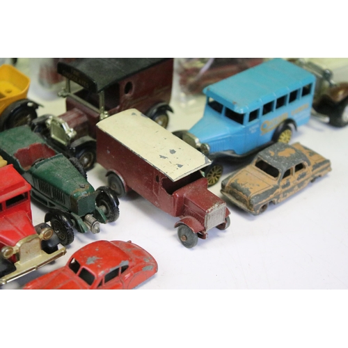 1301 - Collection of around 30 boxed & unboxed diecast models to include 3 x boxed Corgi Memories, play wor... 