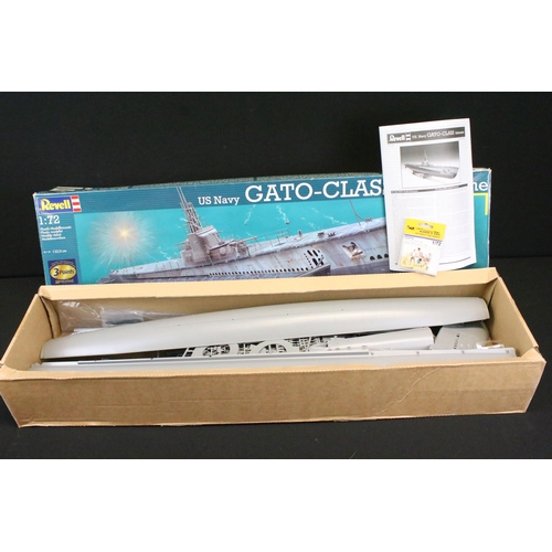 313 - Three boxed 1/72 Revell plastic model kits to include 05047 US Navy Gato-Class Submarine, 05015 Germ... 