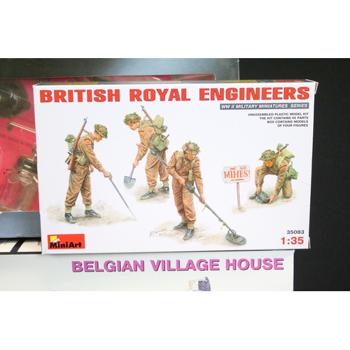 335 - 22 Boxed MiniArt 1/35 plastic model kits featuring 35019 French City Building, 35023 Hungarian Count... 