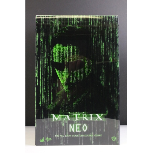 1582 - Boxed Hot Toys 1/6th MMS446 The Matrix Neo Figure, complete and excellent