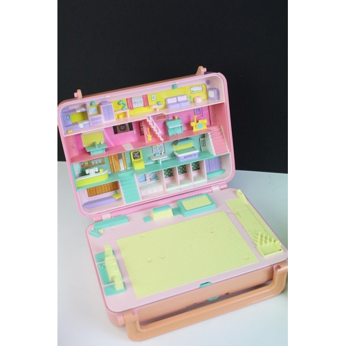 462 - Polly Pocket - Quantity of Bluebird Polly Pocket playsets to include Polly's Pony Club, Nancy's Wedd... 