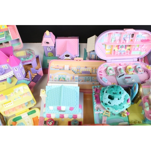 462 - Polly Pocket - Quantity of Bluebird Polly Pocket playsets to include Polly's Pony Club, Nancy's Wedd... 