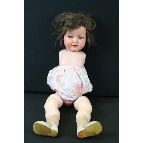 431 - Early 20th C Armand Marseille baby doll with grubby sleeping glass eyes, teeth, some paint wear, plu... 