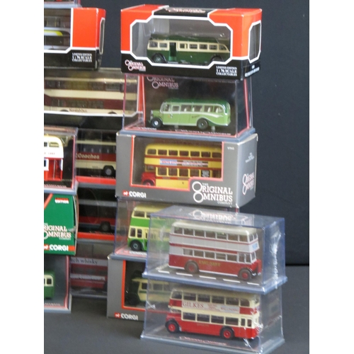 1250 - 50 Boxed / cased 1/76 scale Corgi Original Omnibus diecast models to include Bus Operators In Britai... 