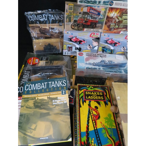 410 - Collection of various toys to include 4 x Airfix plastic model kits featuring 1910 B Type Bus, 1914 ... 