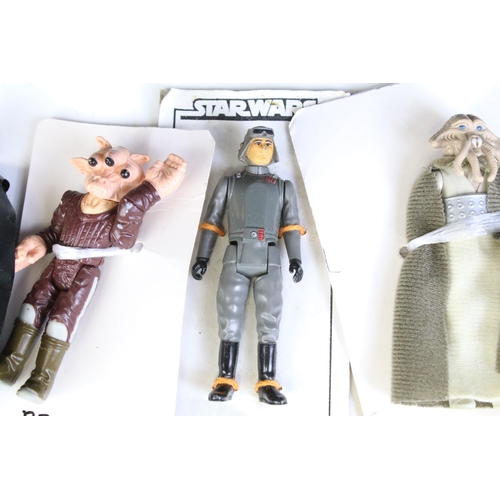 1667 - Star Wars - 41 Original Star Wars figures to include Luke Skywalker (In Battle Poncho), Squid Head, ... 