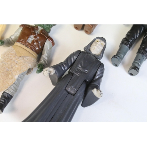 1671 - Star Wars - 14 original Star Wars figures to include Logray Ewok Medicine Man, Han Solo In Trench Co... 