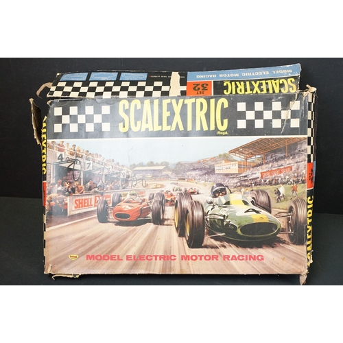 418 - Two boxed Scalextric sets to include Mighty Metro C880 set with both slot cars and Triang Set 32 wit... 