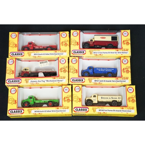 1230 - 51 Boxed 1/76 scale Classix diecast models to include EM76864, EM7601B, EM76501, EM76829, EM7605, EM... 