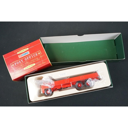 1236 - 17 boxed Premium Edition Corgi diecast models to include 4 x Public Transport models featuring 33101... 