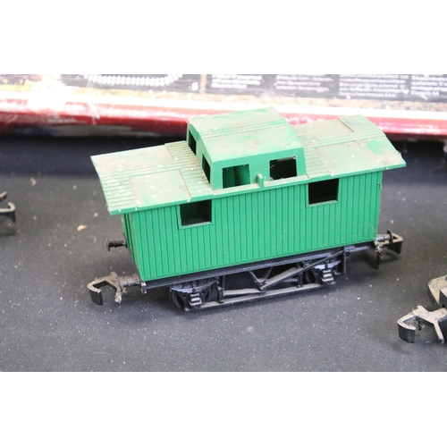 399 - Boxed Novo Big Big Passenger Train set and a boxed Timpo The Great Train Hold Up Set along with addi... 