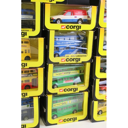 1265 - 21 Boxed Corgi diecast models to include 295 Renault 5TS, 470 Green Line Bus, 480 AEC Renown, 499 Fo... 