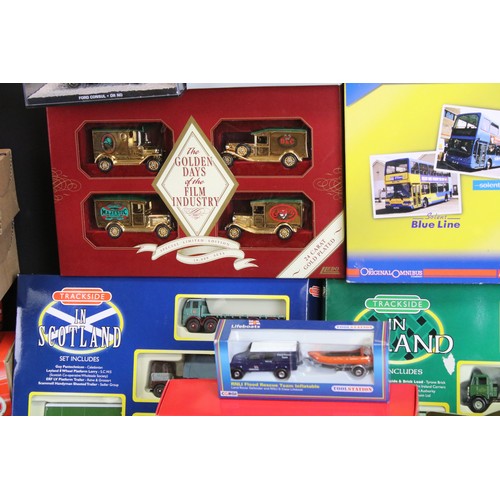 1072 - Around 85 boxed diecast models to include 3 x Corgi Aviation Archive models featuring AA36008, 48301... 