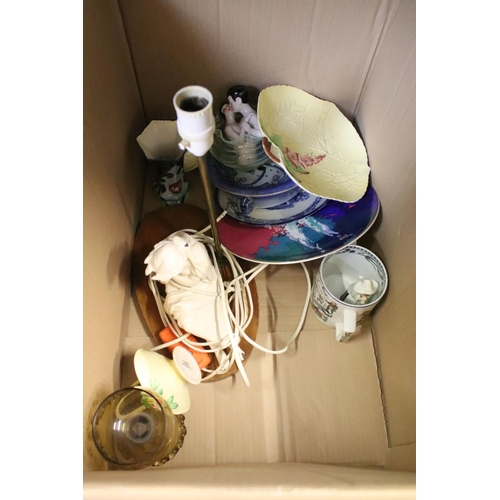 100 - Mixed glass & ceramics, within two boxes, to include a Clarice Ciff for Wilkinson floral basket (app... 