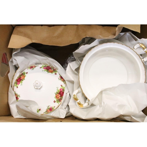 103 - Royal Albert 'Old Country Roses' dinner ware to include 8 dinner plates, 5 tureens, 6 soup bowls, ce... 