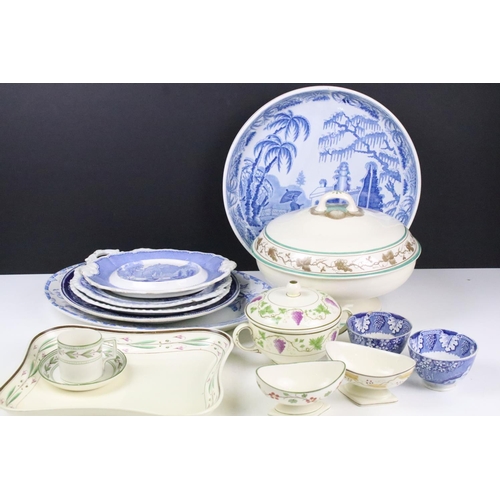109 - Collection of ceramics, mostly 19th century, to include Wedgwood and 19th century blue & white plate... 