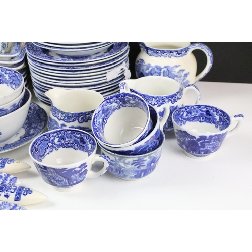 116 - George Jones & Sons 'Abbey' blue & white tea & dinner ware to include teacups & saucers, side plates... 