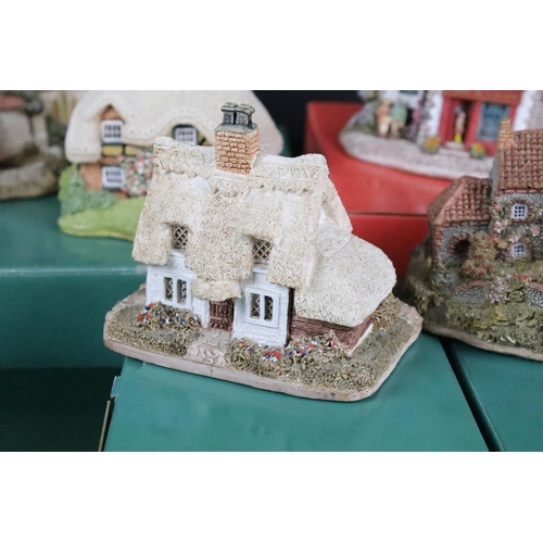 99 - Collection of ten boxed Lilliput Lane models to include 119 The Almonry, L2133 The Old Forge, L2022 ... 