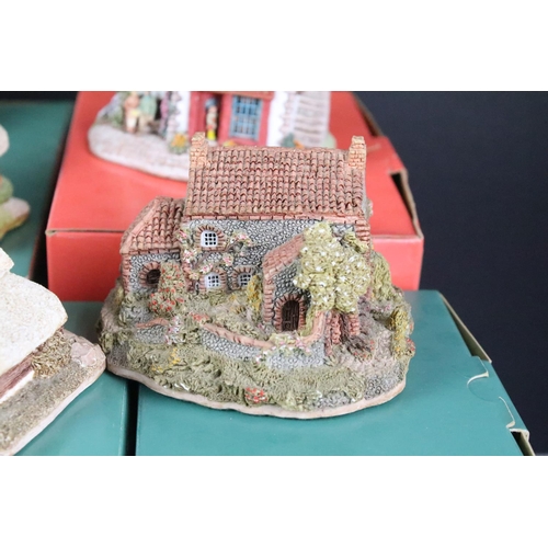 99 - Collection of ten boxed Lilliput Lane models to include 119 The Almonry, L2133 The Old Forge, L2022 ... 