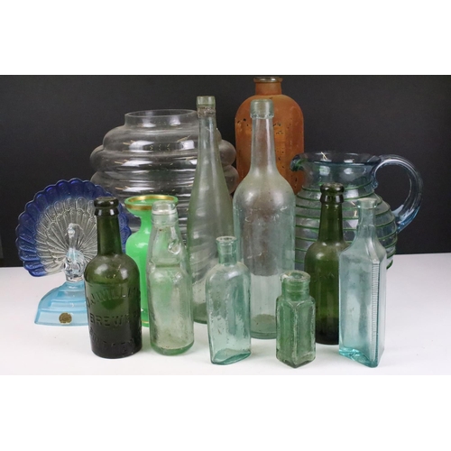 118 - Collection of vintage glass & stoneware bottles to include a Codd bottle, together with mixed 20th c... 