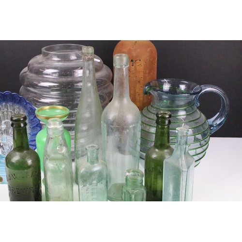 118 - Collection of vintage glass & stoneware bottles to include a Codd bottle, together with mixed 20th c... 