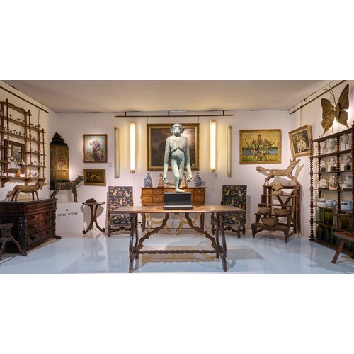 83 - Two tickets to join Bargain Hunt expert Jonathan Pratt at The  Decorative Fair in London, followed b... 