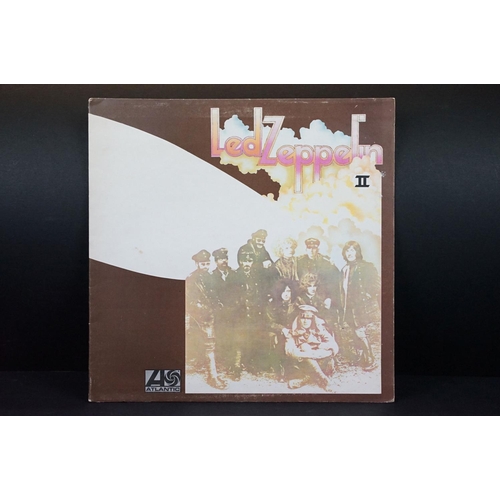 536 - Vinyl - 3 Led Zeppelin LPs to include II (Atlantic 588198 plum labels, Lemon Song credit, Thankyou m... 