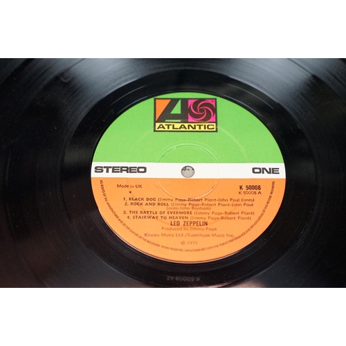 536 - Vinyl - 3 Led Zeppelin LPs to include II (Atlantic 588198 plum labels, Lemon Song credit, Thankyou m... 