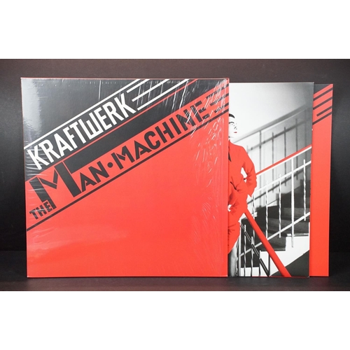 539 - Vinyl - 6 Kraftwerk LPs to include The Man Machine, Soest Live pic disc (sealed), Live At Tribal Gat... 