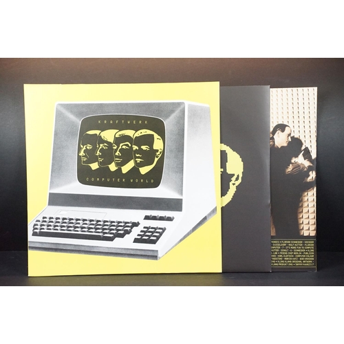 539 - Vinyl - 6 Kraftwerk LPs to include The Man Machine, Soest Live pic disc (sealed), Live At Tribal Gat... 