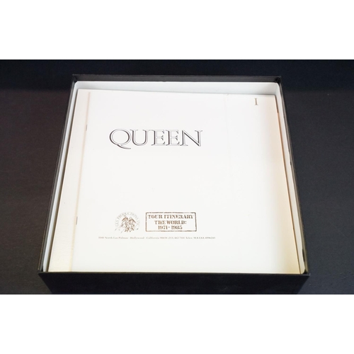 19 - Vinyl - Queen The Complete Works (EMI – QB 1) 14 album limited edition numbered box set. Comes with ... 