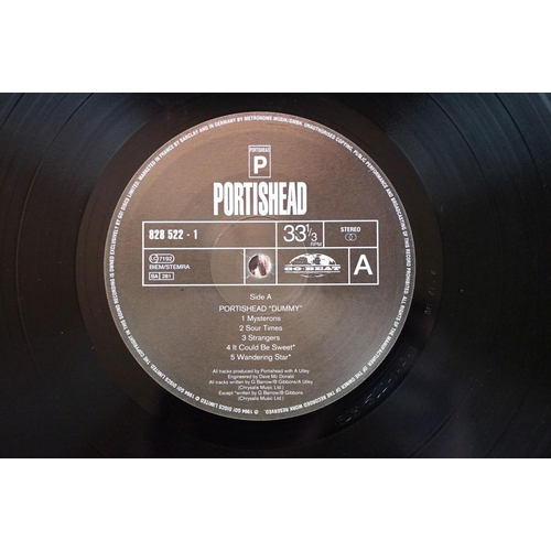 68 - Vinyl - Portishead – Dummy LP on Go Beat Records - 828 522-1. Original UK 1994 1st pressing with pri... 