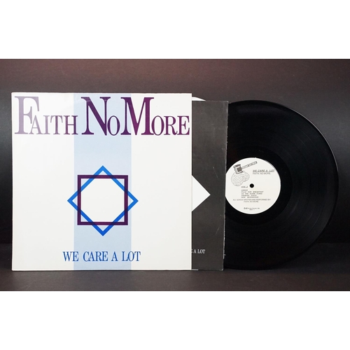 87 - Vinyl - 5 albums by Faith No More to include: Sol Invictus (2015 with gatefold sleeve and gold inner... 