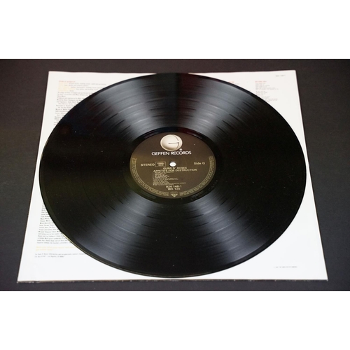 89 - Vinyl - Guns N Roses Appetite For Destruction LP on Geffen WX125. UK pressing with withdrawn sleeve,... 