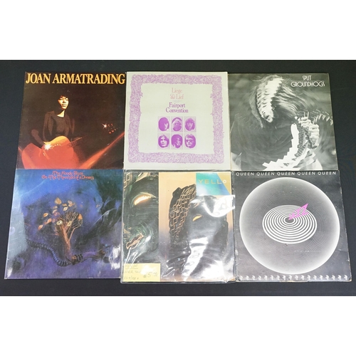 290 - Vinyl – Over 70 LPs spanning genres and decades to include Queen, Groundhogs, Fairport Convention, E... 