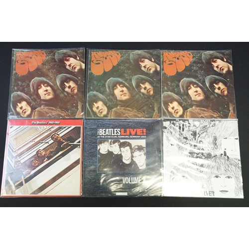 473 - Vinyl - 33 The Beatles LPs spanning their career to include The White Album (foreign press No. 04523... 