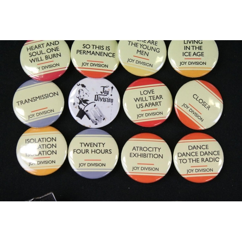 1530 - Memorabilia - 16 Joy Division badges including 3 metal badges