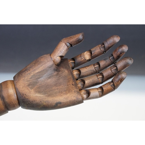 119 - Vintage wooden Ley hand figure, 18