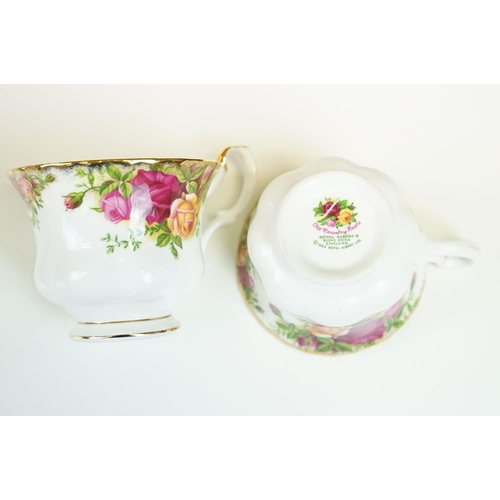 120 - Royal Albert 'Old Country Roses' tea set to include teapot, 8 teacups & saucers, 8 tea plates, milk ... 